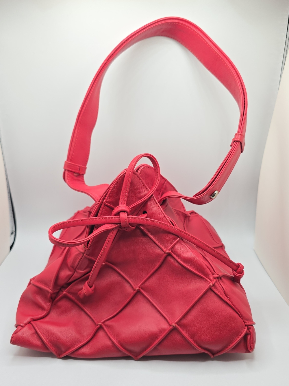 Lupo Barcelona Shoulder Bag Red Leather Diamond Lattice Drawstring